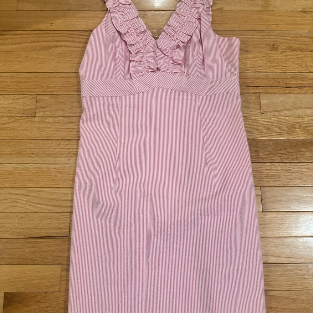 Lily Pulitzer Summer Dress size 10 seersucker pink & white with ruffled straps